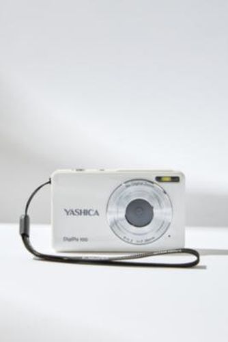 White Digital Camera - White ALL at Urban Outfitters - Yashica - Modalova