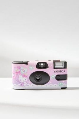 X Hello Kitty Single Use Camera - Pink ALL at Urban Outfitters - Yashica - Modalova