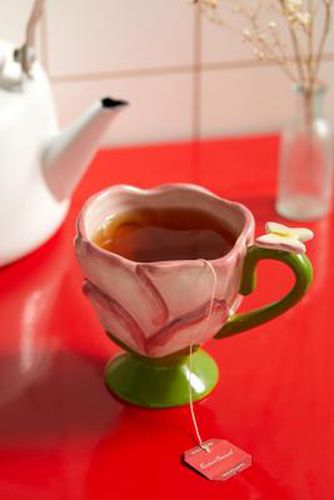 Rose Mug - Pink ALL at - Urban Outfitters - Modalova