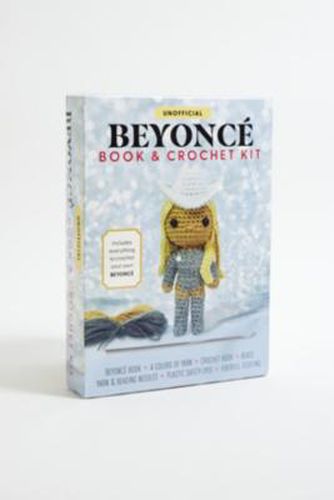 Beyonce Crochet Knit ALL at - Urban Outfitters - Modalova