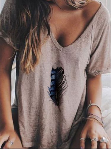 Short Sleeve V Neck Casual T-shirt - Modetalente - Modalova