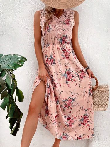 V Neck Elegant Lace Floral Dress - Just Fashion Now - Modalova