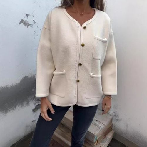 Loose Casual Buckle Crew Neck Teddy Jacket - Just Fashion Now - Modalova