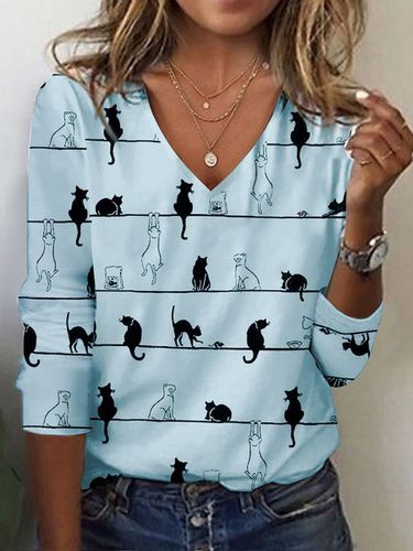 Cat Casual V Neck Knitted T-Shirt - Modetalente - Modalova