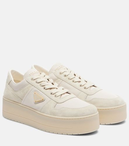Sneakers Downtown Bold in Re-Nylon e suede - Prada - Modalova