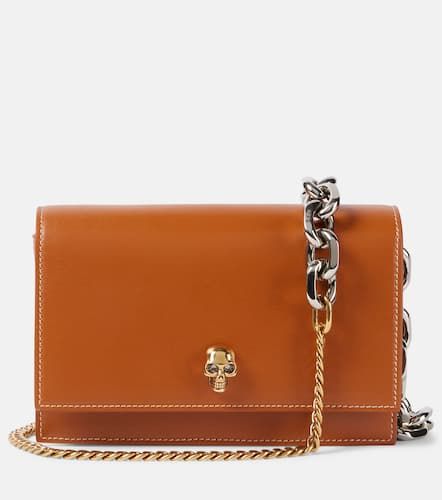 Skull Small leather crossbody bag - McQueen - Modalova