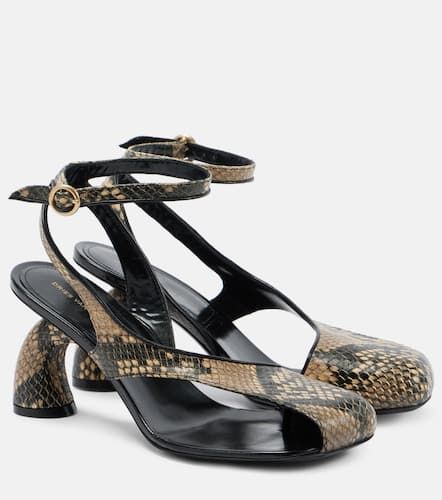 Sandales en cuir à effet serpent - Dries Van Noten - Modalova