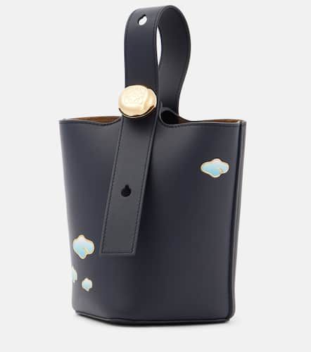 Bolso saco Clouds Pebble Mini de piel - Loewe - Modalova