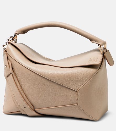 Puzzle Edge Medium leather top-handle bag - Loewe - Modalova