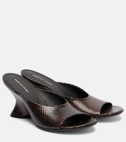 Snake-effect leather wedge mules - Dries Van Noten - Modalova