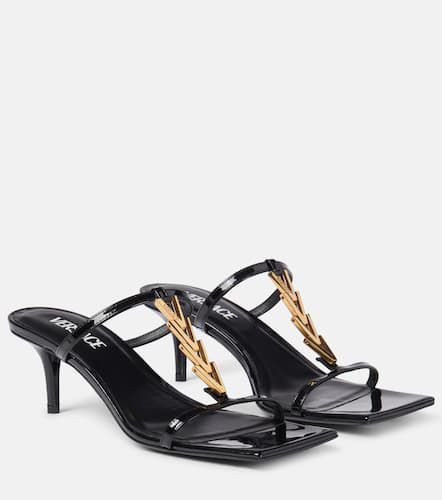 Versace 40 patent leather sandals - Versace - Modalova