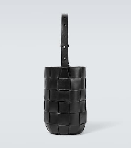 Cassette Lantern leather bucket bag - Bottega Veneta - Modalova