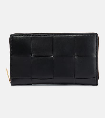 Intreccio leather wallet - Bottega Veneta - Modalova