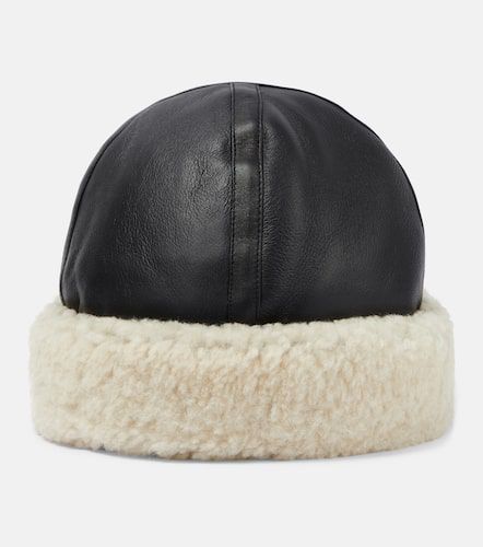 Toteme Leather and shearling hat - Toteme - Modalova