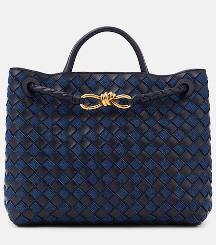 Borsa Andiamo Medium in pelle e denim - Bottega Veneta - Modalova