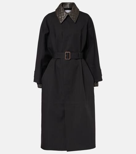 Intrecciato leather-trimmed cotton-blend coat - Bottega Veneta - Modalova