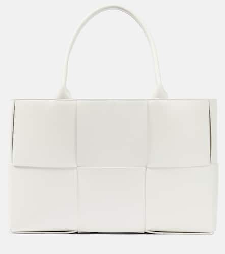 Arco Medium leather tote bag - Bottega Veneta - Modalova