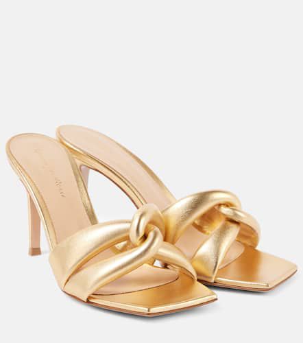 Amour 85 metallic leather mules - Gianvito Rossi - Modalova