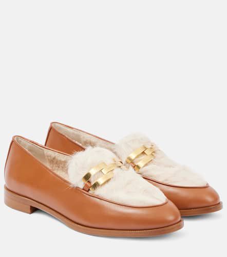 Loafers Brandi aus Leder mit Shearling - Aquazzura - Modalova