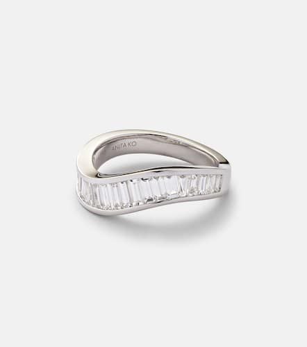 Anello Wave in oro bianco 18kt con diamanti - Anita Ko - Modalova