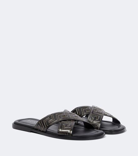 Versace Greca leather slides - Versace - Modalova