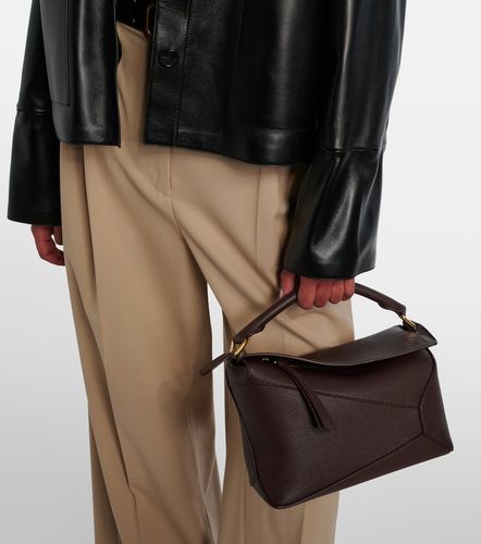 Puzzle Edge Small leather top-handle bag - Loewe - Modalova