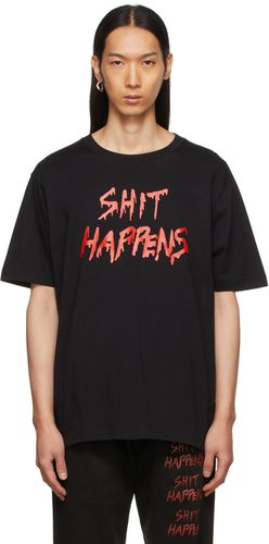Shit Happens T-Shirt - Ashley Williams - Modalova