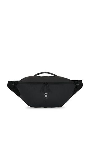 On Sling Pack 9L in Black - On - Modalova