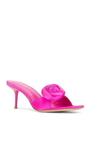 Rosette Mule in . Size 5.5. Also in 6.5, 7, 7.5, 8, 8.5, 9 - RAYE - Modalova