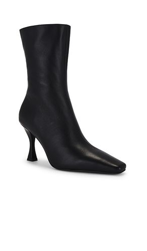 Julieta Boot in . Size 7. Also in 9.5 - RAYE - Modalova