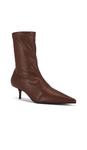 Nadia Bootie in . Size 6.5. Also in 7, 7.5, 8.5 - RAYE - Modalova