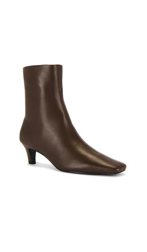 Lauren Boot in . Size 6.5. Also in 7.5 - RAYE - Modalova