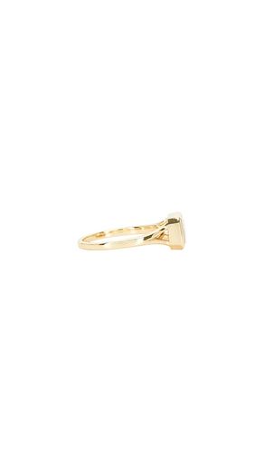 Emerald Cut Bezel Ring in . Size 5. Also in 6, 7 - SHASHI - Modalova