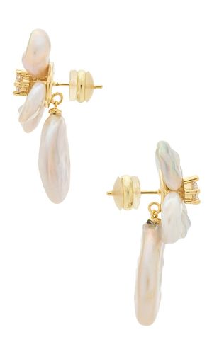 Fleur De Cleo Earring in - SHASHI - Modalova