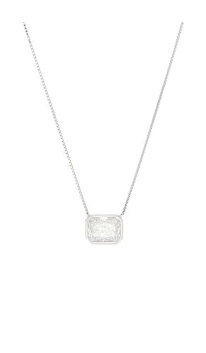 Emerald Baguette Necklace in - SHASHI - Modalova