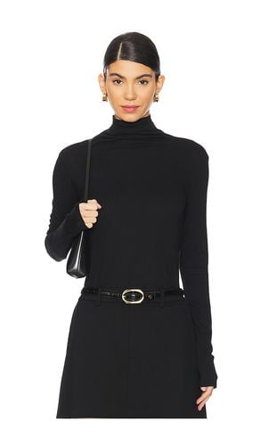 Essential Long Sleeve Turtleneck in . Size XL, XS - Vince - Modalova