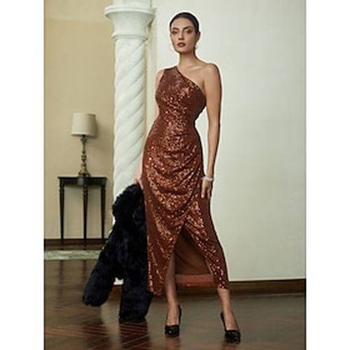 Sequin Ruched Shoulder Split Midi Dress - Ador.com - Modalova