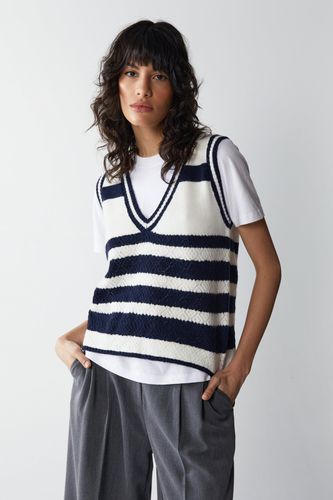 Womens Knitted Crochet Pointelle Stripe jumper Vest - - S - Warehouse - Modalova