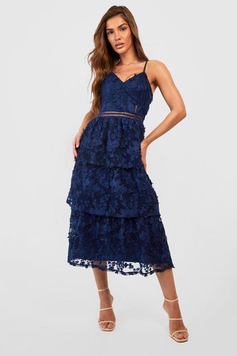 Womens Premium Lace Tiered Midaxi Dress - - 10 - boohoo - Modalova