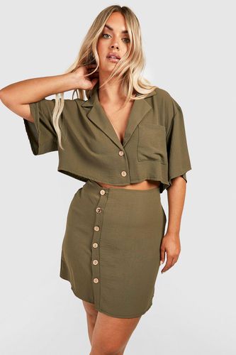 Womens Plus Woven Hammered Button Mini Skirt - - 16 - boohoo - Modalova