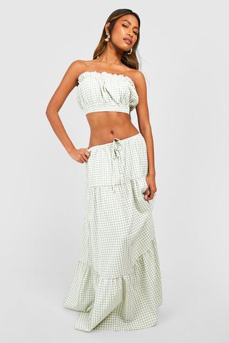 Womens Seersucker Gingham Ruffle Bandeau & Maxi Skirt - - 12 - boohoo - Modalova