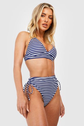 Womens Nautical Stripe Halterneck Plunge Bikini Top - - 10 - boohoo - Modalova