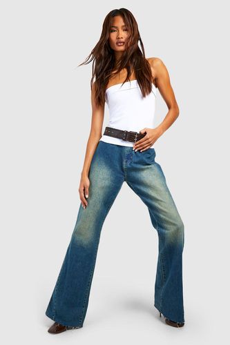 Womens Tall Vintage Wash Straight Leg Jeans - - 12 - boohoo - Modalova