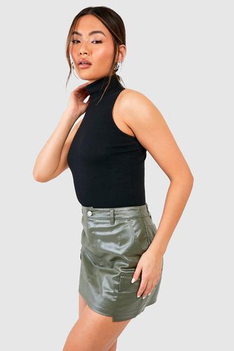 Womens Pu Coated Cargo Pocket Denim Mini Skirt - - 12 - boohoo - Modalova