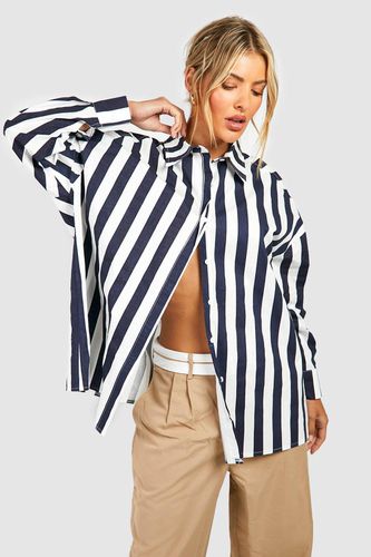 Womens Wide Stripe Drop Shoulder Shirt - - 6 - boohoo - Modalova