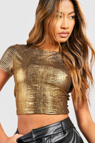 Womens Gold Metallic Cropped Tshirt - - 10 - boohoo - Modalova