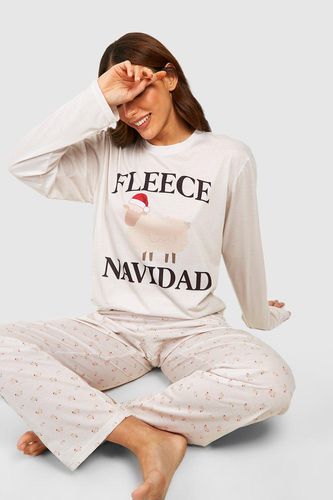 Womens Tall Fleece Navidad Pyjama Set - - 8 - boohoo - Modalova