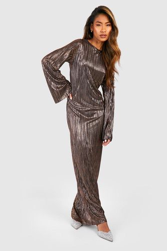 Womens Metallic Plisse Flare Sleeve Maxi Dress - - 14 - boohoo - Modalova