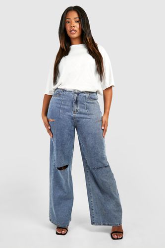 Womens Plus Thigh Ripped Straight Leg Jeans - - 18 - boohoo - Modalova