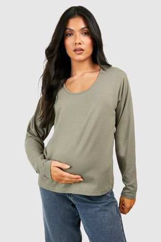 Womens Maternity Basic Long Sleeve Scoop Neck T-shirt - - 10 - boohoo - Modalova